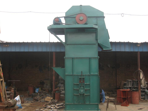 TD型斗式提升機(jī)